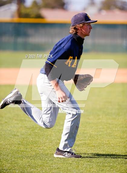 Thumbnail 1 in Millikan @ Pacifica photogallery.