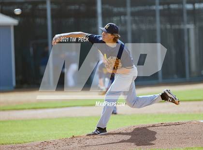 Thumbnail 3 in Millikan @ Pacifica photogallery.