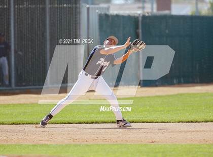 Thumbnail 2 in Millikan @ Pacifica photogallery.