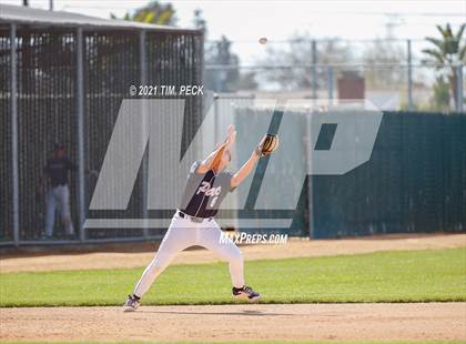 Thumbnail 1 in Millikan @ Pacifica photogallery.