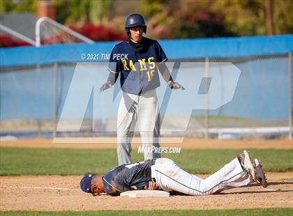 Thumbnail 1 in Millikan @ Pacifica photogallery.