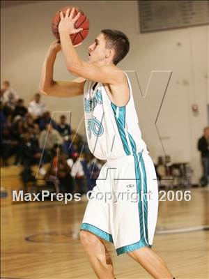 Thumbnail 3 in Sheldon vs. St. Mary's-Stockton (Hoops for the Hungry) photogallery.