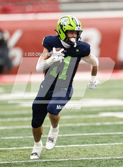 Thumbnail 3 in Ridgeline vs Green Canyon (UHSAA 4A Final) photogallery.