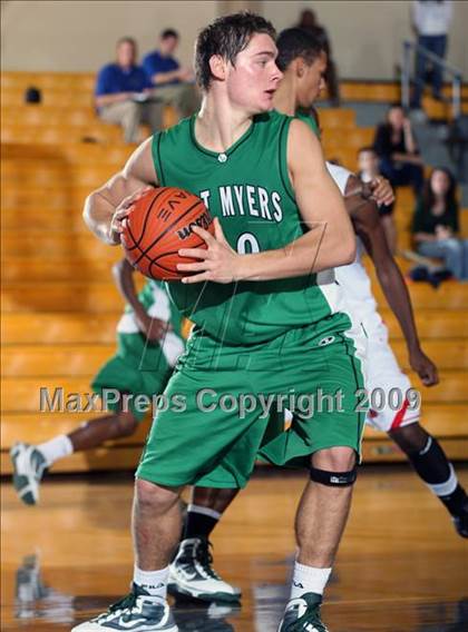 Thumbnail 2 in Fort Myers vs. Sagemont (City of Palms Classic) photogallery.