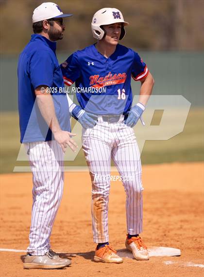 Thumbnail 1 in Ridgeland @ Madison Central photogallery.