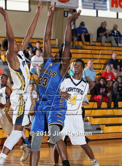 Thumbnail 1 in The First Academy vs Lehigh (City of Palms Classic) photogallery.