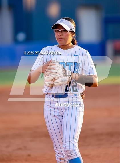 Thumbnail 1 in Buchanan vs. Clovis North (CIFCS - Division I Championship) photogallery.