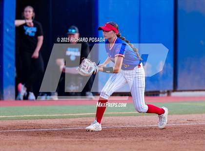 Thumbnail 2 in Buchanan vs. Clovis North (CIFCS - Division I Championship) photogallery.