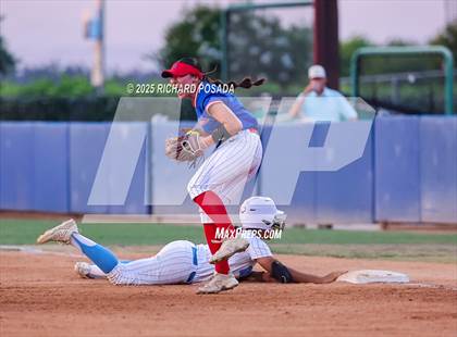 Thumbnail 2 in Buchanan vs. Clovis North (CIFCS - Division I Championship) photogallery.