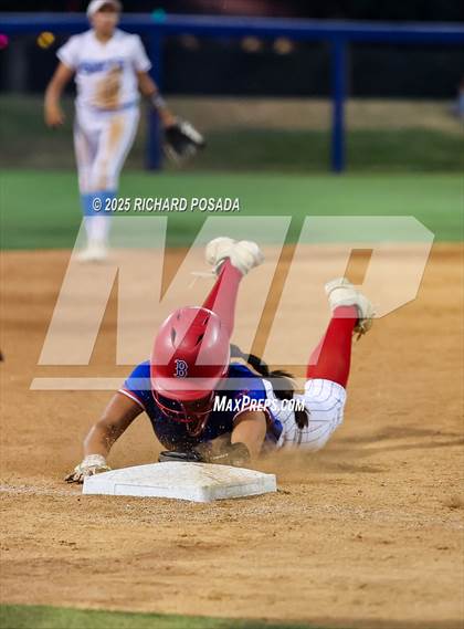 Thumbnail 2 in Buchanan vs. Clovis North (CIFCS - Division I Championship) photogallery.