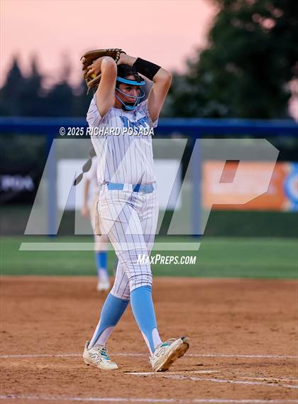 Thumbnail 3 in Buchanan vs. Clovis North (CIFCS - Division I Championship) photogallery.