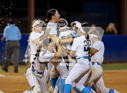 Thumbnail 2 in Buchanan vs. Clovis North (CIFCS - Division I Championship) photogallery.