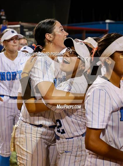 Thumbnail 1 in Buchanan vs. Clovis North (CIFCS - Division I Championship) photogallery.