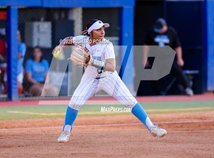 Thumbnail 2 in Buchanan vs. Clovis North (CIFCS - Division I Championship) photogallery.