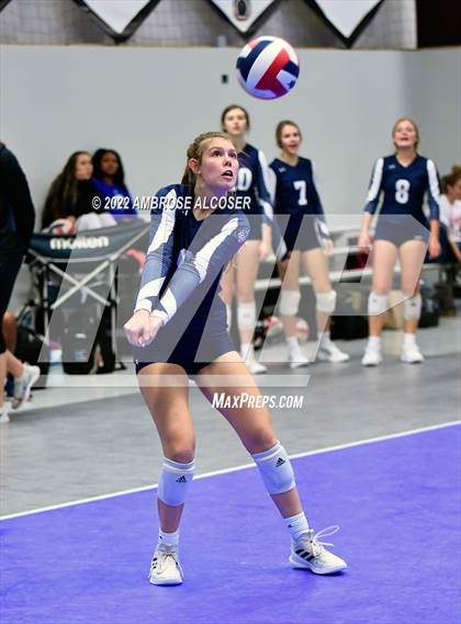 Thumbnail 3 in Episcopal vs. Concordia Lutheran (Houston Open Tournament) photogallery.