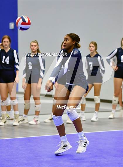 Thumbnail 2 in Episcopal vs. Concordia Lutheran (Houston Open Tournament) photogallery.