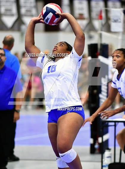 Thumbnail 2 in Episcopal vs. Concordia Lutheran (Houston Open Tournament) photogallery.
