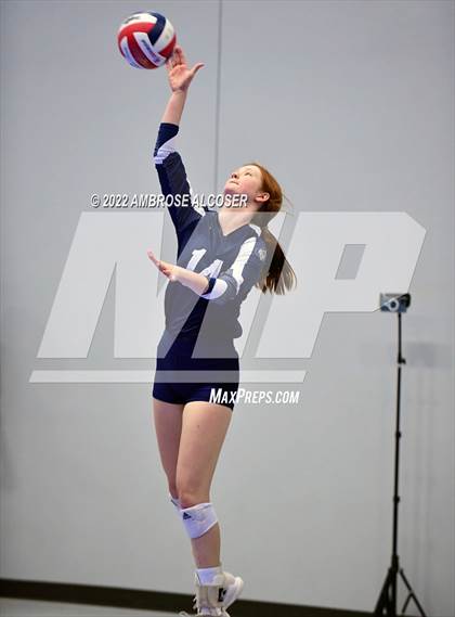 Thumbnail 2 in Episcopal vs. Concordia Lutheran (Houston Open Tournament) photogallery.