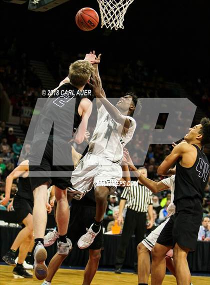 Thumbnail 3 in Grandview vs. George Washington (CHSAA 5A Final) photogallery.