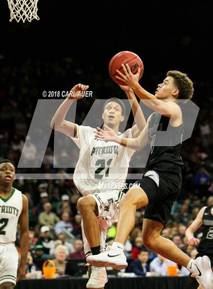 Thumbnail 2 in Grandview vs. George Washington (CHSAA 5A Final) photogallery.