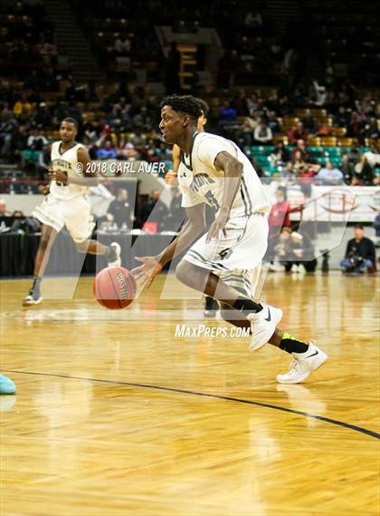 Thumbnail 3 in Grandview vs. George Washington (CHSAA 5A Final) photogallery.