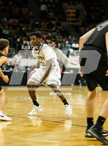 Thumbnail 2 in Grandview vs. George Washington (CHSAA 5A Final) photogallery.
