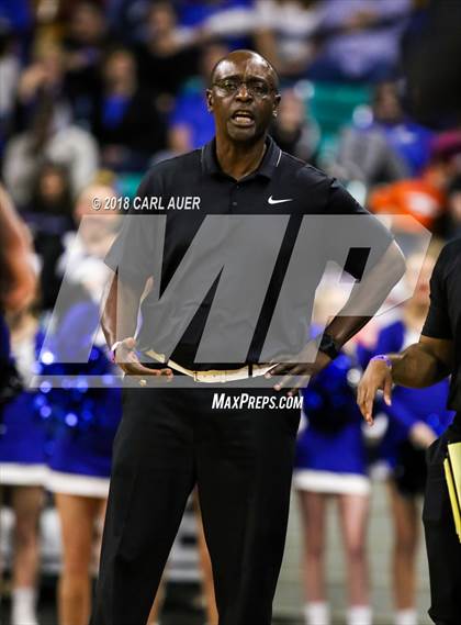 Thumbnail 1 in Grandview vs. George Washington (CHSAA 5A Final) photogallery.