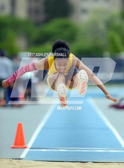 Thumbnail 1 in PSAL Brooklyn, Queens, Staten Island Championships (Girls Field Events) photogallery.