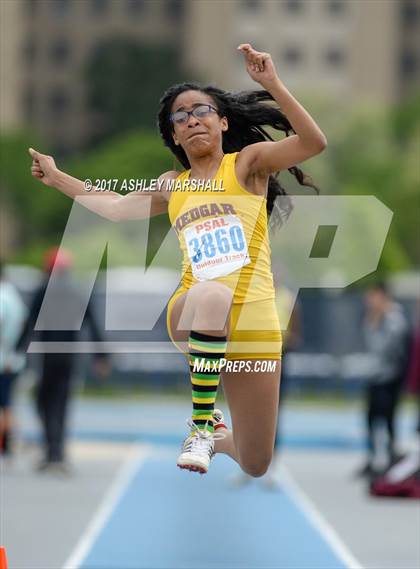 Thumbnail 3 in PSAL Brooklyn, Queens, Staten Island Championships (Girls Field Events) photogallery.