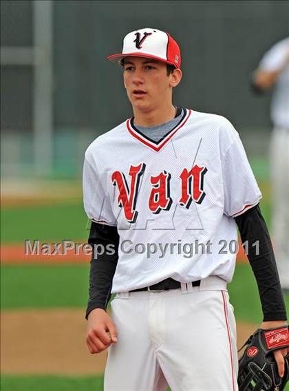 Thumbnail 1 in Van vs Ponder (Sunnyvale Tournament) photogallery.