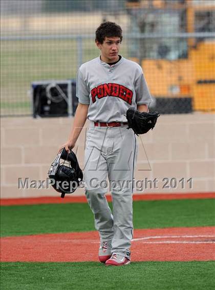 Thumbnail 3 in Van vs Ponder (Sunnyvale Tournament) photogallery.