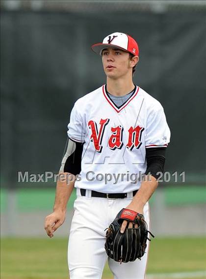 Thumbnail 3 in Van vs Ponder (Sunnyvale Tournament) photogallery.