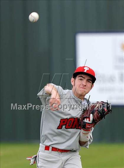 Thumbnail 1 in Van vs Ponder (Sunnyvale Tournament) photogallery.