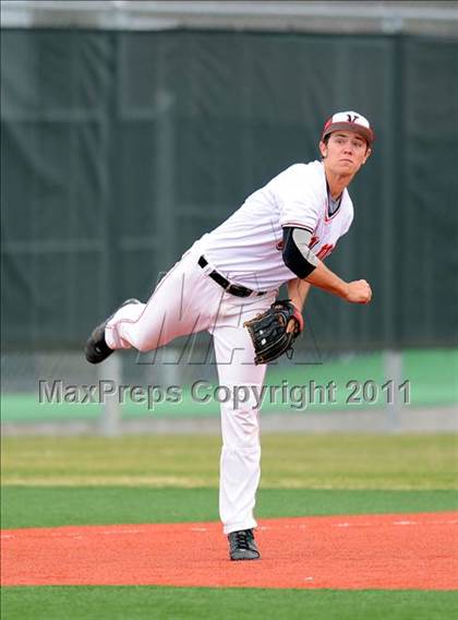 Thumbnail 3 in Van vs Ponder (Sunnyvale Tournament) photogallery.