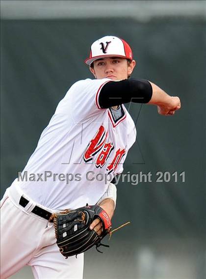 Thumbnail 3 in Van vs Ponder (Sunnyvale Tournament) photogallery.