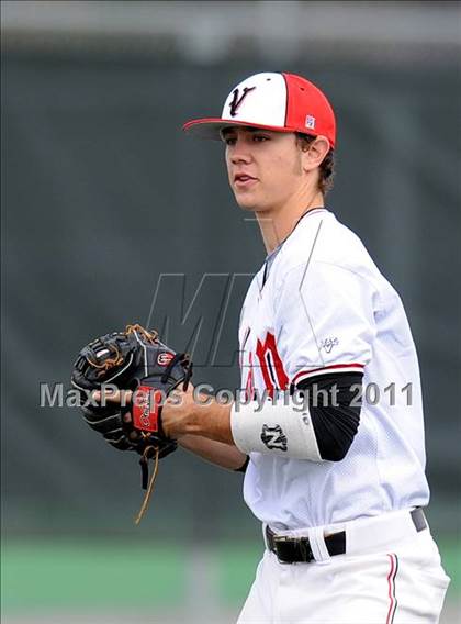 Thumbnail 3 in Van vs Ponder (Sunnyvale Tournament) photogallery.