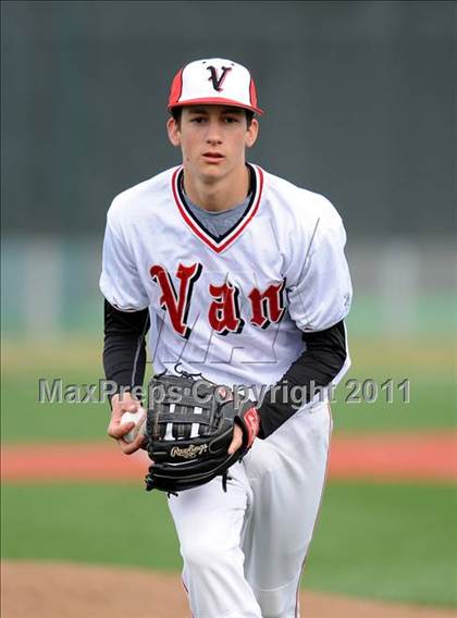 Thumbnail 1 in Van vs Ponder (Sunnyvale Tournament) photogallery.