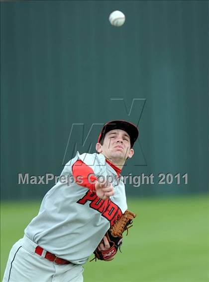 Thumbnail 1 in Van vs Ponder (Sunnyvale Tournament) photogallery.