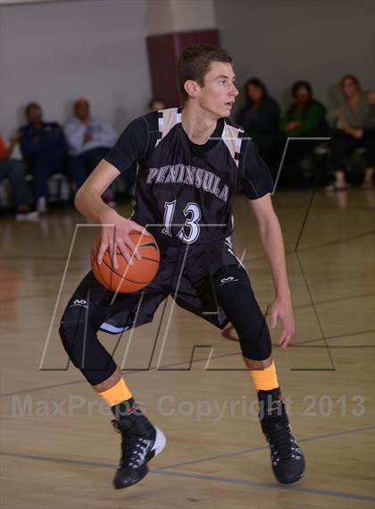 Thumbnail 1 in Palos Verdes Peninsula vs. Moreau Catholic (MaxPreps Holiday Classic) photogallery.