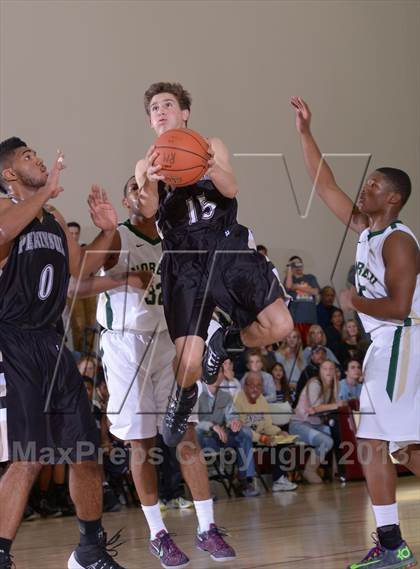 Thumbnail 1 in Palos Verdes Peninsula vs. Moreau Catholic (MaxPreps Holiday Classic) photogallery.