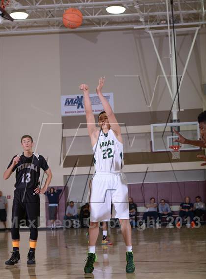 Thumbnail 1 in Palos Verdes Peninsula vs. Moreau Catholic (MaxPreps Holiday Classic) photogallery.