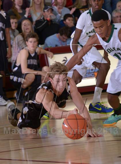 Thumbnail 1 in Palos Verdes Peninsula vs. Moreau Catholic (MaxPreps Holiday Classic) photogallery.