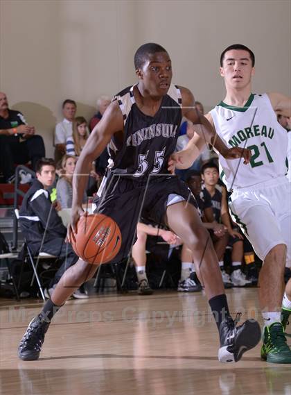 Thumbnail 3 in Palos Verdes Peninsula vs. Moreau Catholic (MaxPreps Holiday Classic) photogallery.
