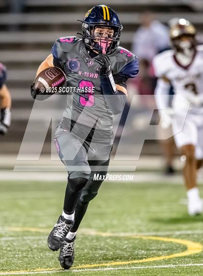 Thumbnail 2 in Western @ Haslett photogallery.