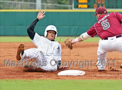 Thumbnail 3 in Green Hope @ Panther Creek photogallery.