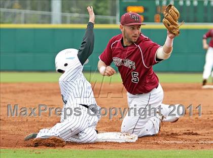 Thumbnail 2 in Green Hope @ Panther Creek photogallery.