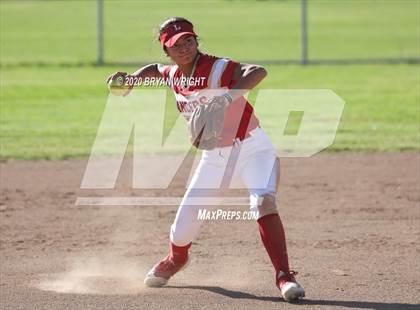 Thumbnail 1 in Orange Lutheran @ Esperanza photogallery.