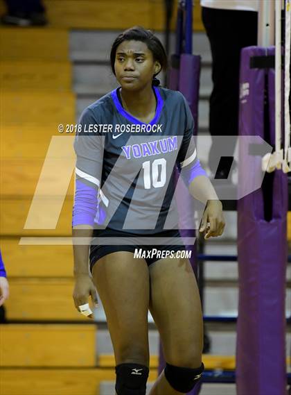 Thumbnail 2 in Yoakum @ Stockdale photogallery.