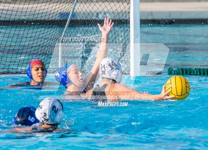 Thumbnail 2 in Mountain View vs. Los Altos (CIF-CCS Division 1 Girls Water Polo Championship) photogallery.