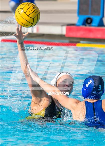 Thumbnail 1 in Mountain View vs. Los Altos (CIF-CCS Division 1 Girls Water Polo Championship) photogallery.